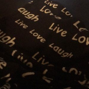 Meet your Posher, Marie